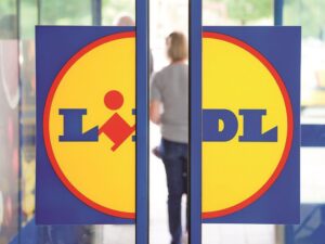 Eveniment Lidl Romania cu Helmuth Duckadam la Timisoara