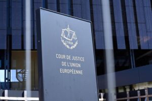 Comisia Europeană trimite Polonia la Curtea de Justiție a UE / Varșovia plătește deja 1 milion de euro pe zi pentru un alt proces pierdut la CJUE image-2022-12-13-25962294-41-curtea-justitie