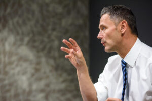 BCR și Victoriabank au agreat un acord de vânzare integrală a filialei BCR din Chișinău BCR și Victoriabank au agreat un acord de vânzare integrală a filialei BCR din Chișinău