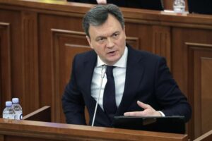 Noul premier al Republicii Moldova, la Bucureşti în prima sa vizită externă