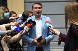 Ionel Arsene, șeful CJ Neamț, condamnat la 6 ani și opt luni de închisoare cu executare / El ar fi plecat din țară image-2023-03-10-26133271-41-ionel-arsene
