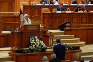Ucraina inițiază sancțiuni împotriva senatoarei Dianei Șoșoacă:„ o amenințare la adresa securității naționale”