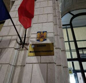 Aproximativ 81.000 români obțin venituri lunare de peste 25.000 lei. Zeci de mii în Armată, Poliţie, Justiţie