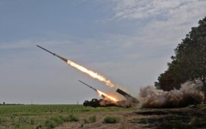 Război în Ucraina, ziua 419: SUA a aprobat o rezoluţie care trage la răspundere Rusia pentru doborârea dronei Forţelor Aeriene/ Serghei Lavrov declarat că Moscova doreşte încheierea conflictului din Ucraina cât mai curând posibil