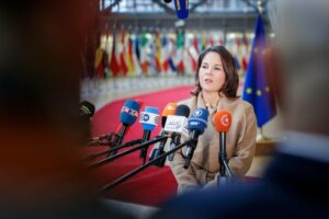 Grupul G7 avertizează că Rusia va suporta „consecințe grave” pentru orice utilizare a armelor chimice, biologice sau nucleare