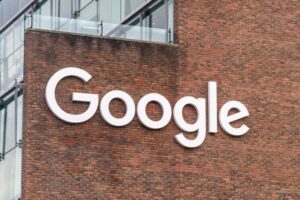 Primul telefon pliabil Pixel Fold va fi prezentat de Google în luna mai