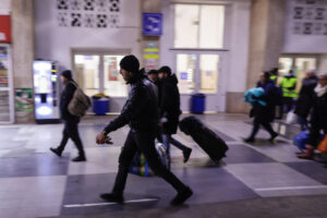 Care sunt localitățile preferate de românii care se mută / Capitala atrage un sfert dintre românii care migrează