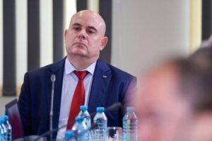 image-2023-05-1-26239153-41-ivan-ghesev-procurorul-general-bulgariei