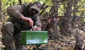 Război în Ucraina, ziua 454: Milițiile anti-Kremlin susțin că au invadat localitatea de frontieră rusă din Belgorod/Adunarea Parlamentară a NATO a adoptat o declaraţie prin care recunoaşte ca genocid crimele Rusiei Război în Ucraina, ziua 454: Milițiile anti-Kremlin susțin că au invadat localitatea de frontieră rusă din Belgorod/Adunarea Parlamentară a NATO a adoptat o declaraţie prin care recunoaşte ca genocid crimele Rusiei