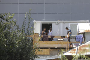 image-2023-03-21-26153296-41-santier-locuinte-temporare-ale-muncitorilor-straini-india-nepal