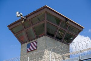Tratamentul ,,inuman și crud” al deținuților de la Guantanamo. Ce spune un expert ONU după vizita la închisoarea militară