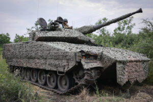 Război în Ucraina, ziua 488: Gruparea Wagner a oprit avansul lor rapid spre Moscova/ Australia donează Kievului 70 de vehicule militare/ Rubla a căzut la minimul ultimelor 15 luni