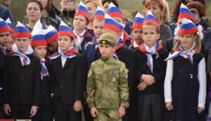 Cum este afectat viitorul Rusiei prin propaganda sa? Cum este afectat viitorul Rusiei prin propaganda sa?