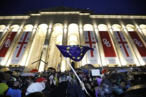 Tbilisi critică ezitarea NATO de a primi Georgia în alianță