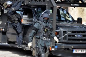 Suedia își consolidează pregătirile împotriva terorismului după mai multe episoade de ardere a unor exemplare ale Coranului