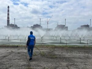 Armata ucraineană a declarat că „tensiunile se diminuează” în jurul centralei nucleare Zaporojie