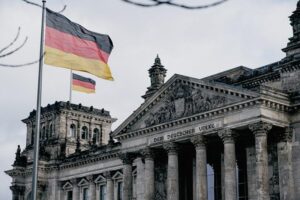 Deficitul de angajați calificaţi crește tot mai mult în Germania. Care sunt domeniile în criză de specialiști