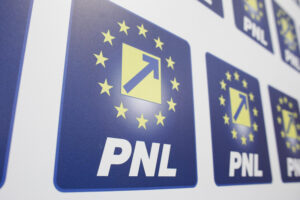 Lideri PNL, nervoși că nu știau de asumarea răspunderii pe măsurile fiscale: „Pare că e o formă de șantaj la adresa PNL” image-2023-08-18-26469805-41-pnl-sigla
