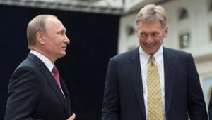 image-2023-03-14-26139166-41-vladimir-putin-alaturi-purtatorul-sau-cuvant-dmitri-peskov