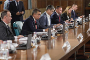 Ultimele negocieri dintre Guvern și Comisia Europeană pe viitoarele măsuri fiscale. Care sunt încă punctele nevralgice image-2023-09-15-26536351-41-sedinta-guvern