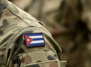 Cuba a descoperit o rețea de trafic de persoane care forța cetățeni cubanezi să lupte pentru Rusia în războiul din Ucraina Cuba a descoperit o rețea de trafic de persoane care forța cetățeni cubanezi să lupte pentru Rusia în războiul din Ucraina