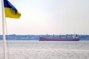 Ucraina a suspendat folosirea noului coridor pentru cereale din Marea Neagră Ucraina a suspendat folosirea noului coridor pentru cereale din Marea Neagră