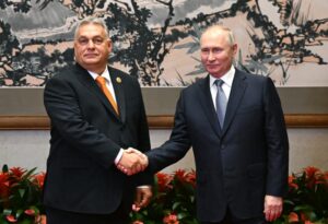 Vladimir Putin s-a întâlnit cu Viktor Orban la Beijing: este „foarte important să putem avea schimburi cu o ţară a UE''