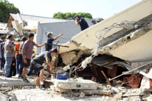 Accident în Mexic: Mai multe persoane și-au pierdut viața după prăbușirea acoperișului unei biserici Accident în Mexic: Mai multe persoane și-au pierdut viața după prăbușirea acoperișului unei biserici