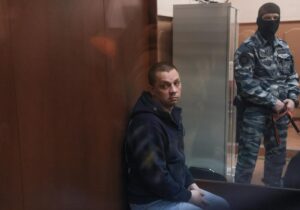 Procurorii ruși l-au trimis în judecată pe bărbatul acuzat de itenția de asasinare a propagandistului Vladimir Soloviov Procurorii ruși l-au trimis în judecată pe bărbatul acuzat de itenția de asasinare a propagandistului Vladimir Soloviov