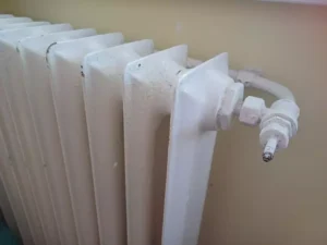 image-2023-10-20-26621227-41-calorifer-vechi-fara-repartitoare