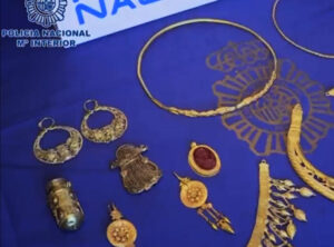 Spania a confiscat artefacte de aur furate din Ucraina și evaluate la 60 de milioane de euro