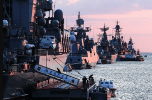 Flota rusă a Mării Negre fuge din Sevastopol și stabilește o bază permanentă în Abhazia rusiia