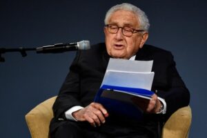 image-2020-11-17-24424815-41-henry-kissinger