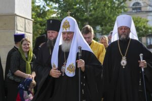 Biserica Ortodoxă din Moldova rămâne legată de Rusia/„Nu se va discuta despre alipirea la Patriarhia Română"
