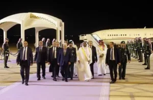 Summit extraordinar islamico-arab: „Palestinienii se confruntă cu un război genocid / „Sărutăm mâinile Hamas” image-2023-11-11-26676647-41-presedintele-palestinian-mahmoud-abbas-summit-riad