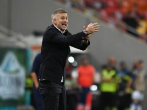 Mesajul selecționerului României cu ocazia Crăciunului image-2023-10-14-26607655-41-edi-iordanescu
