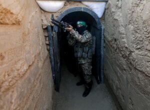 Planul Israelului de distrugere a tunelurilor folosite de Hamas Planul Israelului de distrugere a tunelurilor folosite de Hamas