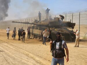 Atacul de pe 7 octombrie a fost planificat ani de zile de Hamas. Aceștia au avut spioni în Israel Atacul de pe 7 octombrie a fost planificat ani de zile de Hamas. Aceștia au avut spioni în Israel