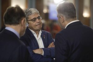 România preconizează că va înregistra un deficit de 5% în finanțele publice în 2024
