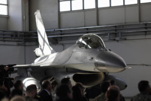 image-2023-11-13-26680983-41-avion-16-fetesti