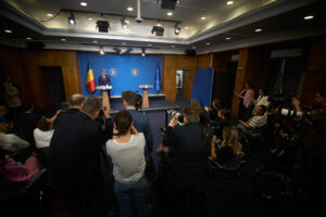 Expert Forum: Câți bani au fost cheltuiți de partide pentru publicitatea online