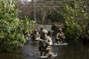 Sondaj: 38% din britanici afirmă că ar refuza mobilizarea în cazul izbucnirii unui nou război mondial