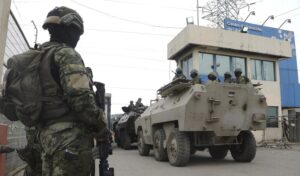 Stare de urgență în Ecuador după ce cel mai periculos infractor din ţară a dispărut din închisoarea