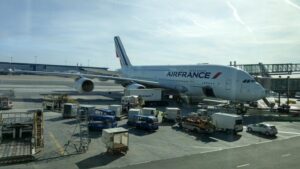 Air France-KLM a afișat un profit record pentru 2023, în ciuda dificultăților operaționale și a efectelor războiului