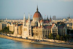 Parlamentul Ungariei se va reuni pentru a dezbate ratificarea candidaturii Suediei la NATO