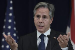 Antony Blinken va vizita Orientul Mijlociu pentru a încuraja un armistiţiu între Israel şi Hamas în Fâşia Gaza