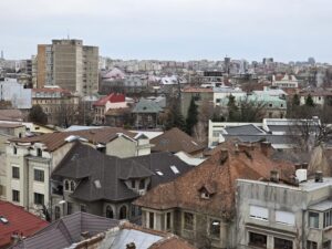 Românii fac primul credit pentru casă la 35 de ani / Topul vârstei pe județe la primul împrumut ipotecar și cum stăm față de alte țări image-2024-02-11-26894811-41-locuinte-bucuresti