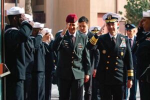 Amiral SUA: Lupta din Marea Roșie împotriva rebelilor Houthi este cea mai mare luptă navală de la încheierea celui de-al Doilea Război Mondial