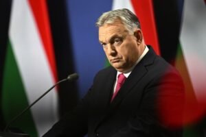 Comisia Europeană (CE) a lansat o procedură de infringement împotriva legii suveranităţii din Ungaria Comisia Europeană (CE) a lansat o procedură de infringement împotriva legii suveranităţii din Ungaria