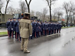 image-2024-02-9-26890742-41-armata-vrea-atraga-tineri-dar-posibil-doar-banii-ideea-nu-obligatorie-nu-fie-suficiente